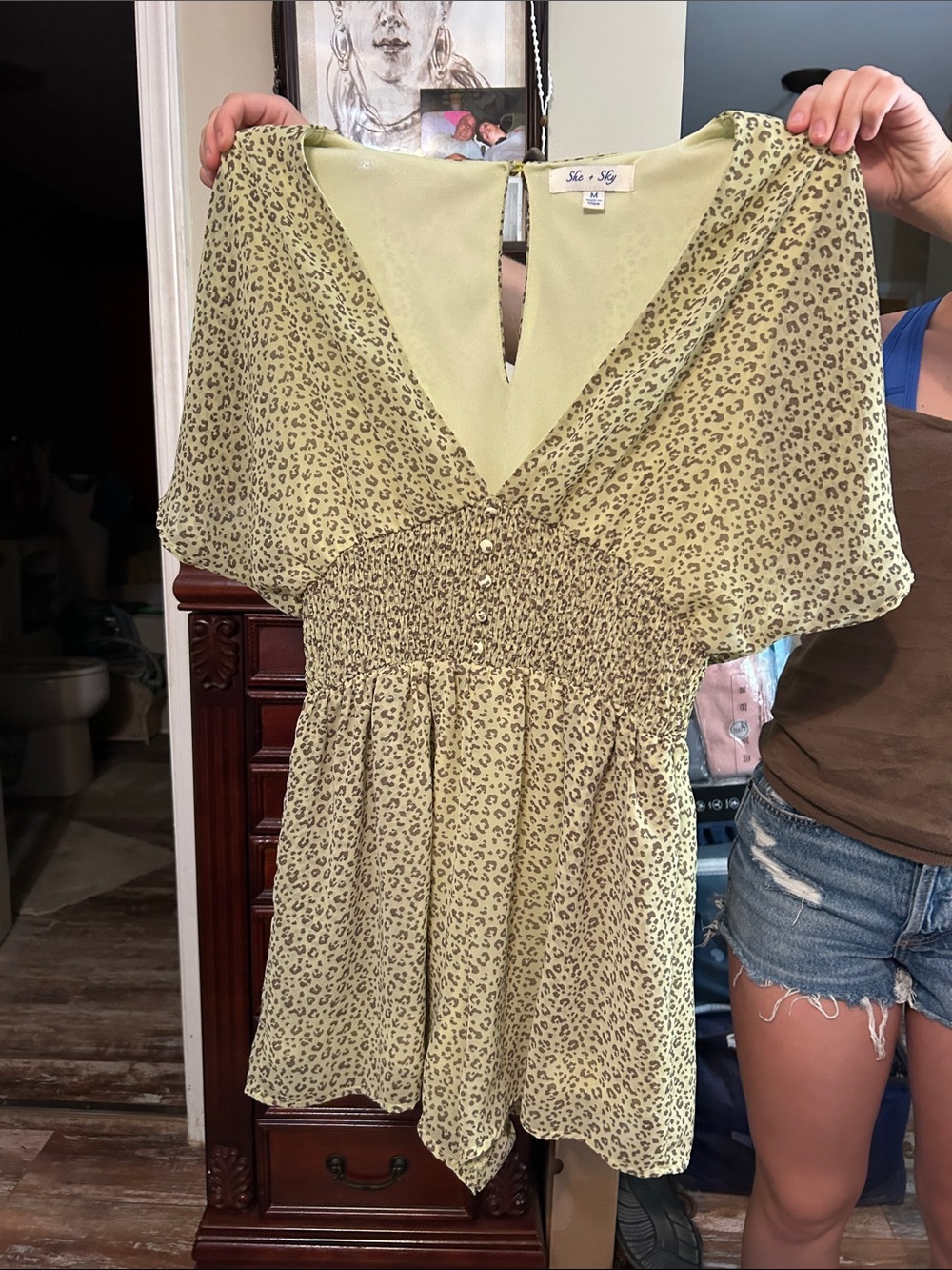 She + Sky Olive Green Leopard-Print Smocked Waist Tunic